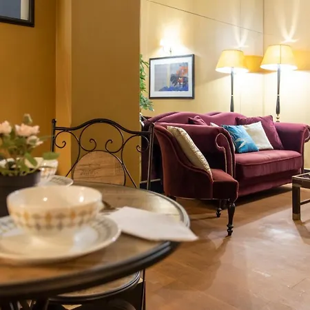 Cloe - A Due Passi Da Borghese Διαμέρισμα