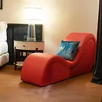 Cloe - A Due Passi Da Borghese Apartment